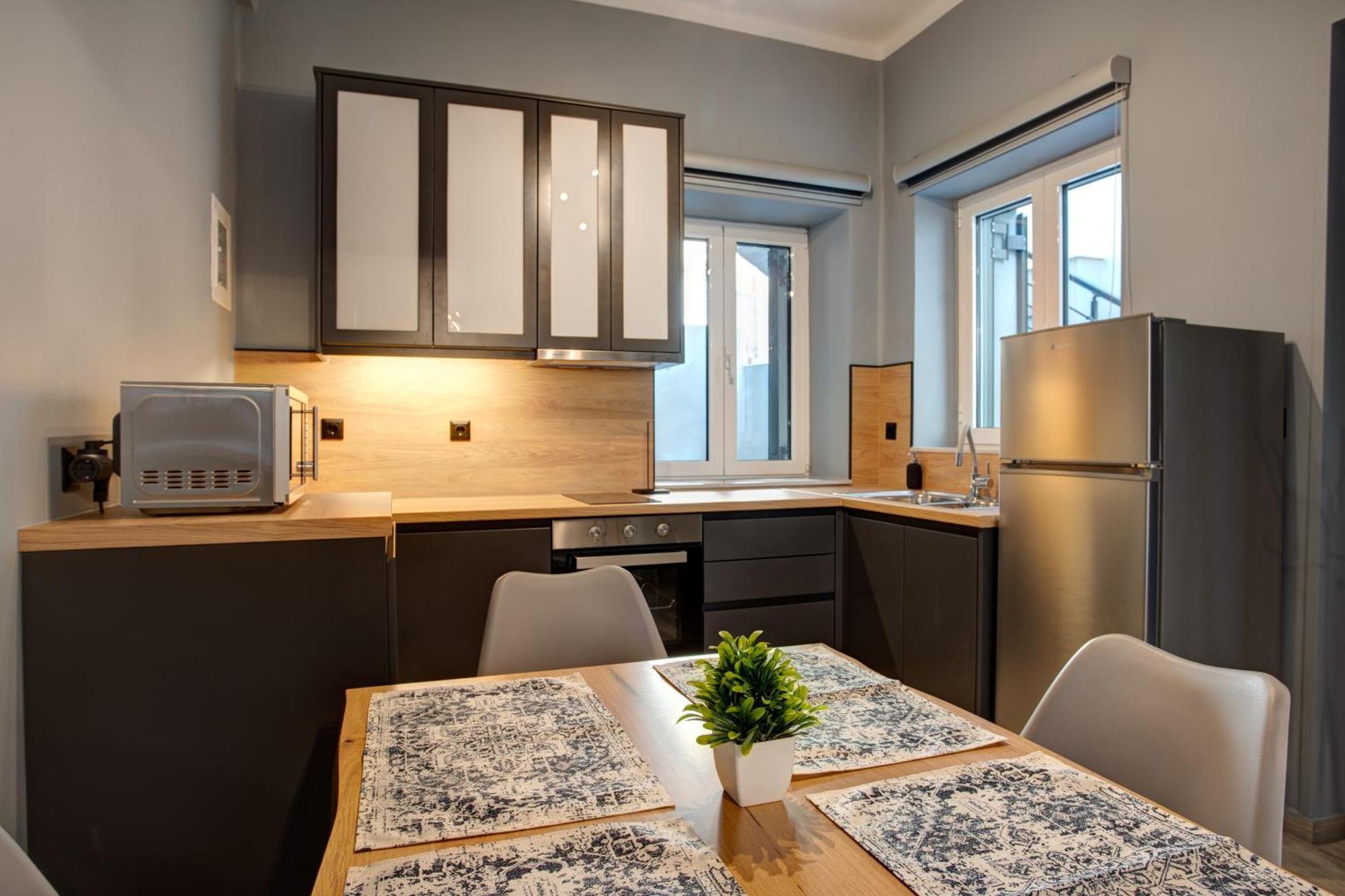 Agora Apartments Mytilíni Eksteriør bilde