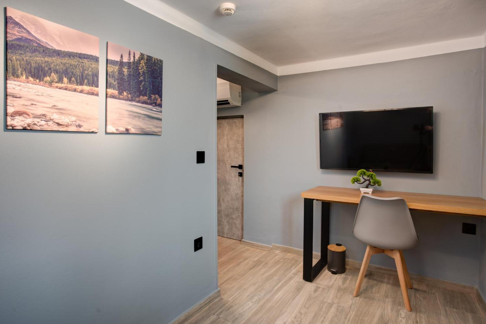 Agora Apartments Mytilíni Rom bilde